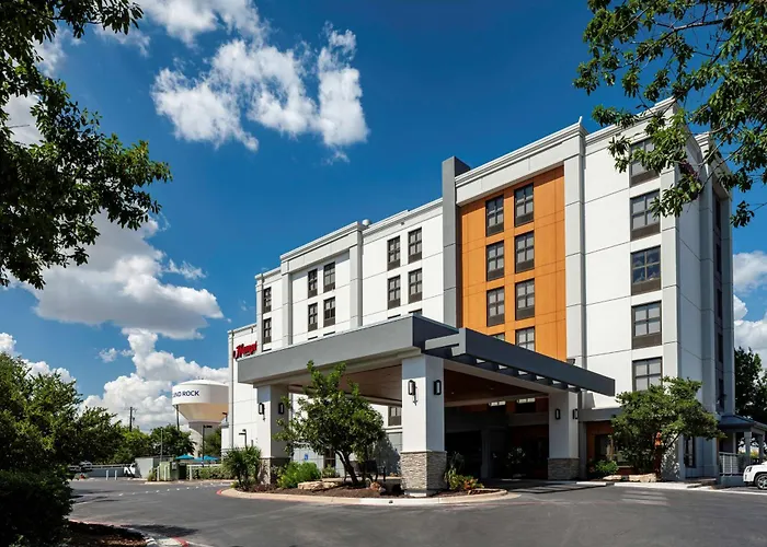 Hampton Austin 3*