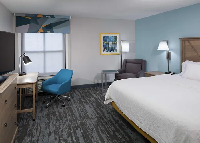 Hampton Austin 3*